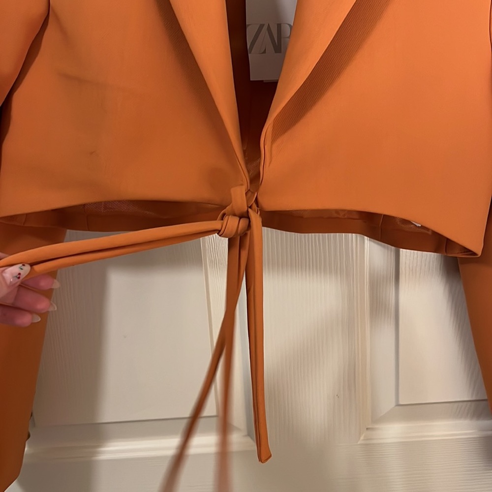 Zara Blazer - Picture 2 of 7